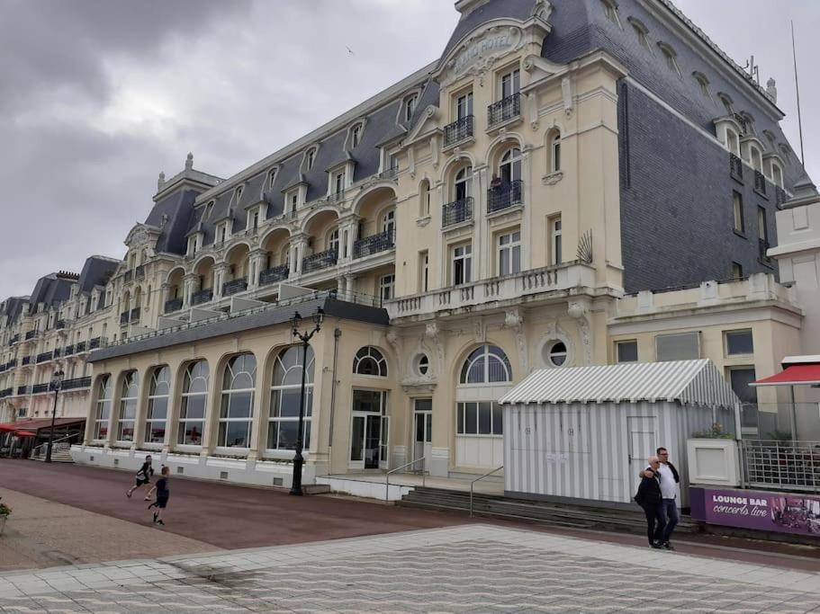 Cabourg Charmant Studio Centre Ville Rue De La Mer Exterior photo
